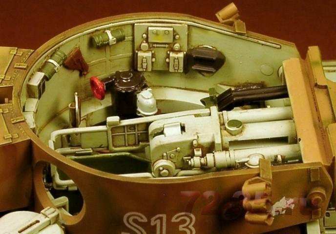 Танк Pz.Kpfw.VI Tiger I ранний с интерьером 1348t2g_enl.jpg