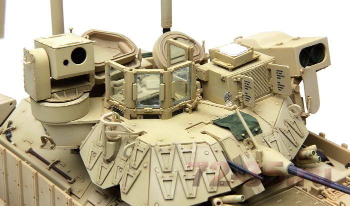 Боевая машина пеходы M2A3 Bradley  1390282797262_enl.jpg