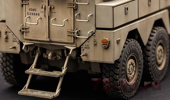 Американский бронеавтомобиль COUGAR 6x6 MRAP VEHICLE 1427877409443_enl.jpg