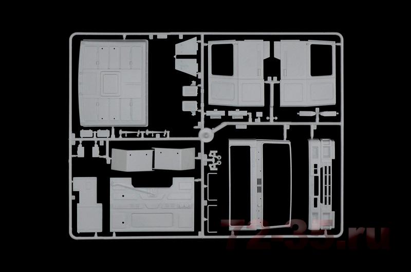 Грузовик VOLVO F-16 рефрижератор 3893_sprue3.jpg