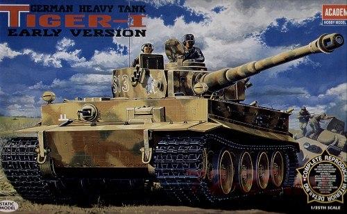 Танк Pz.Kpfw.VI Tiger I ранний с интерьером