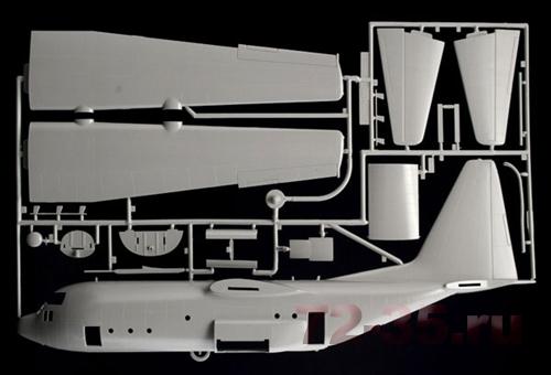 Транспортый самолет C-130J  "ГЕРКУЛЕС" KIT00071_enl.jpg