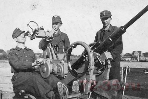 Flak 38 Немецкая 20мм зенитная установка ace48103_8.jpg