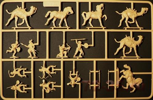 Солдаты SARACENS WARRIOS (11TH CENTURY) ital6010_5.jpg