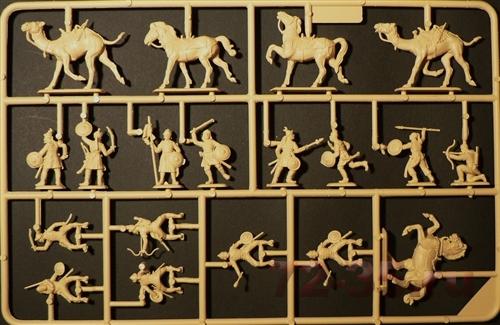 Солдаты SARACENS WARRIOS (11TH CENTURY) ital6010_6.jpg