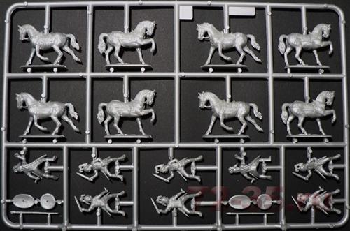 Солдаты ROMAN CAVALRY (I-II CENTURY B.C.) ital6028_3.jpg