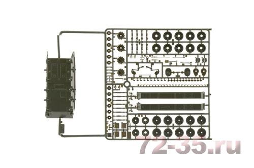 Танк M24 Chaffee ital6502_3.jpg