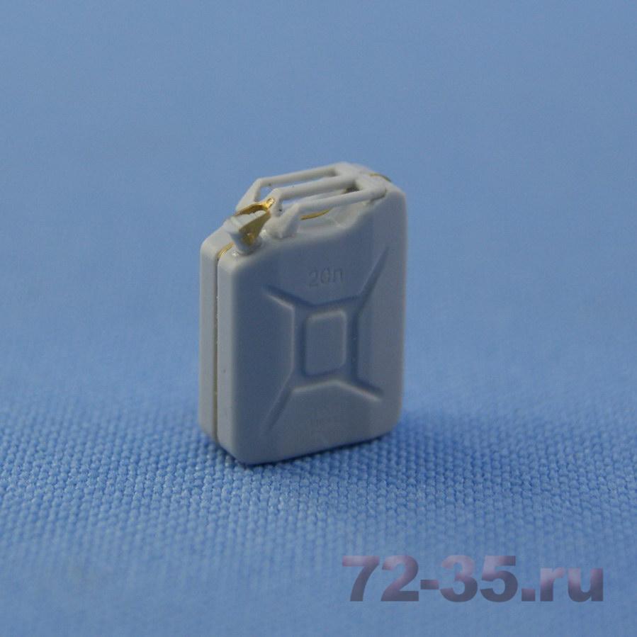 Советские 20-литровые канистры (6 шт) ns35039_3.jpg