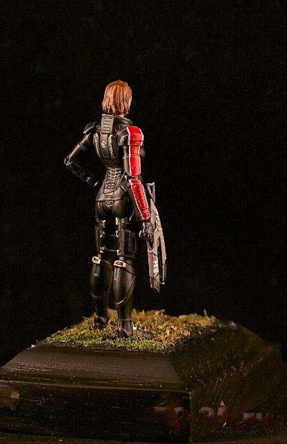 Savior of Galaxy resin figure (Female) 54 mm nsf5432004_11.jpg