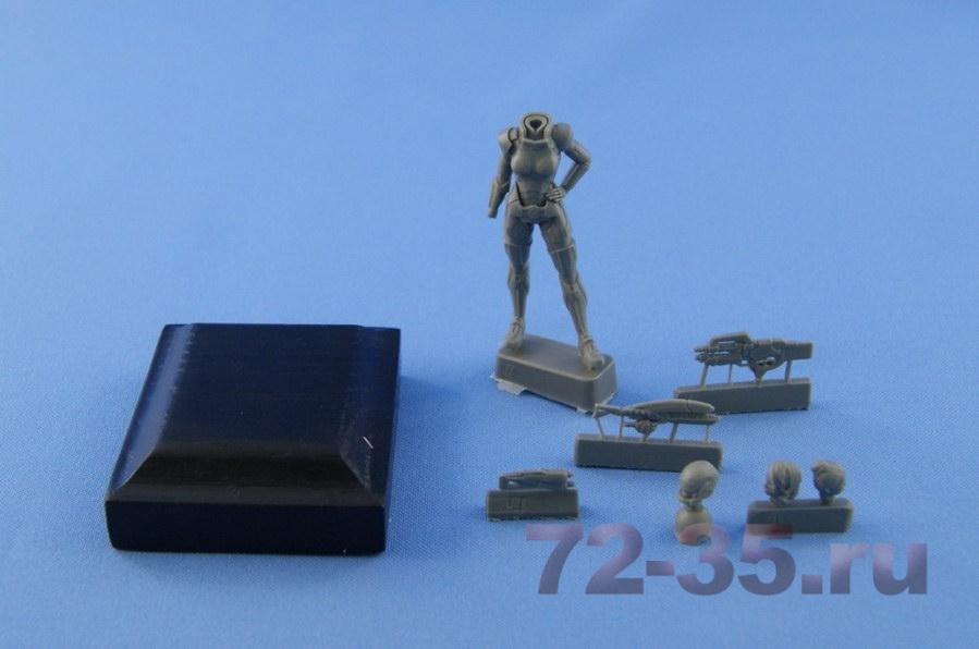 Savior of Galaxy resin figure (Female) 54 mm nsf5432004_3.jpg