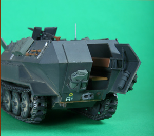 Бронетранспортер SdKfz 251/1 «Ханомаг» zv3572_3.gif