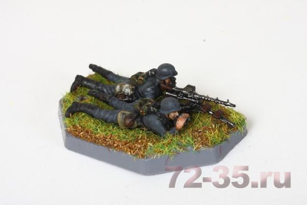 Немецкий пулемет МГ-34 с расчетом 1939-42 zv6106_3.gif